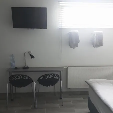 Lux Suterena/basement מלון דירות