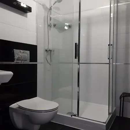 Lux Suterena/basement מלון דירות